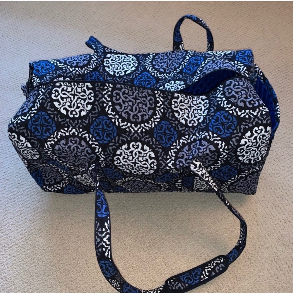 Extra large duffel